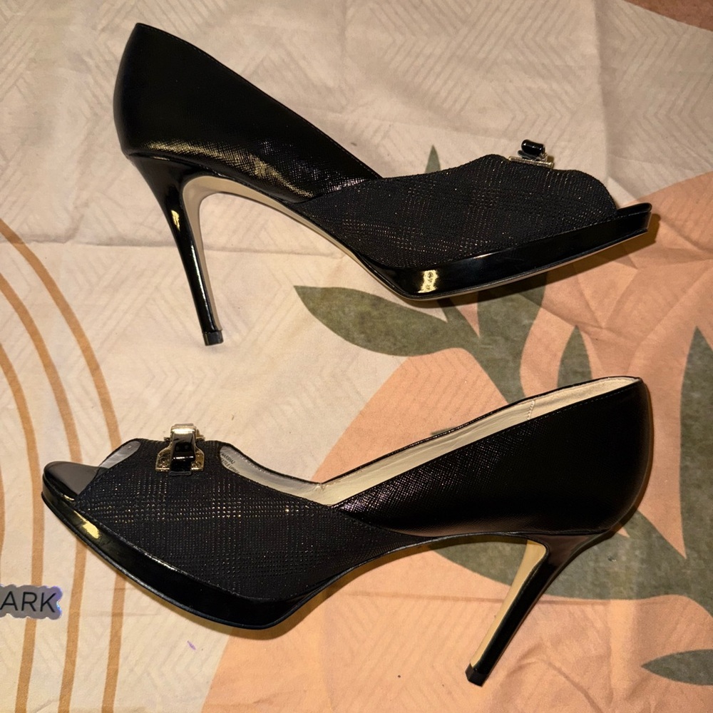 MARC FISHER Elegant Black Peep Toe Heels Size 11